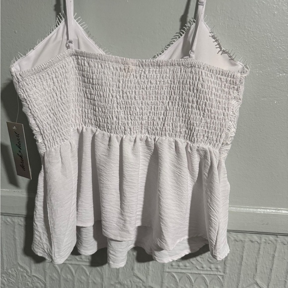 Derek Heart White Lace Peplum Camisole - Picture 2 of 10